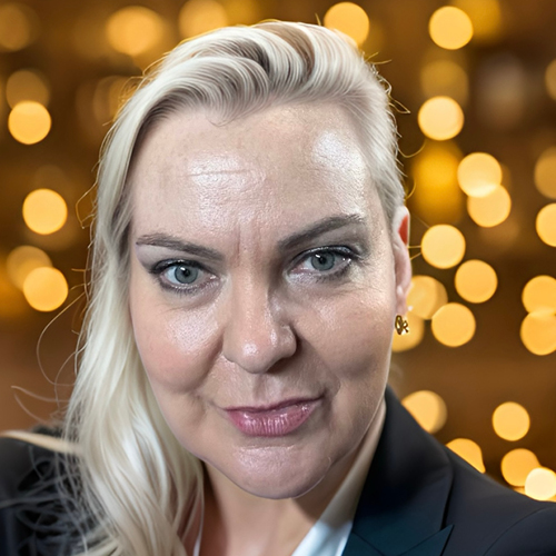 Anni Toner